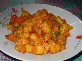 Kentang balado